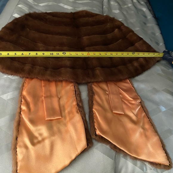 Mink Cape/Shawl Authentic - Picture 14 of 16